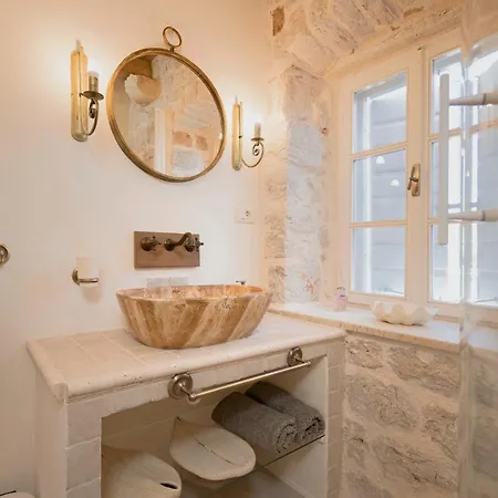 Town House Rosario 3*