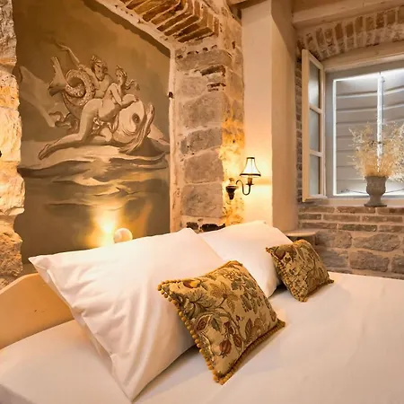 Town House Rosario Guest house