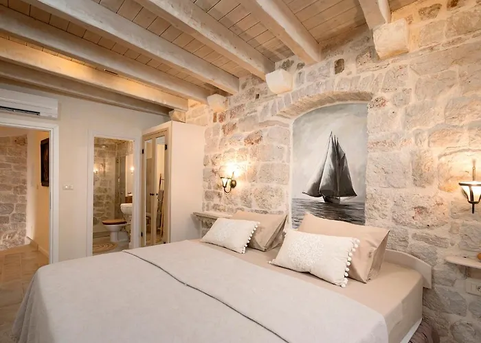 Town House Rosario 3*